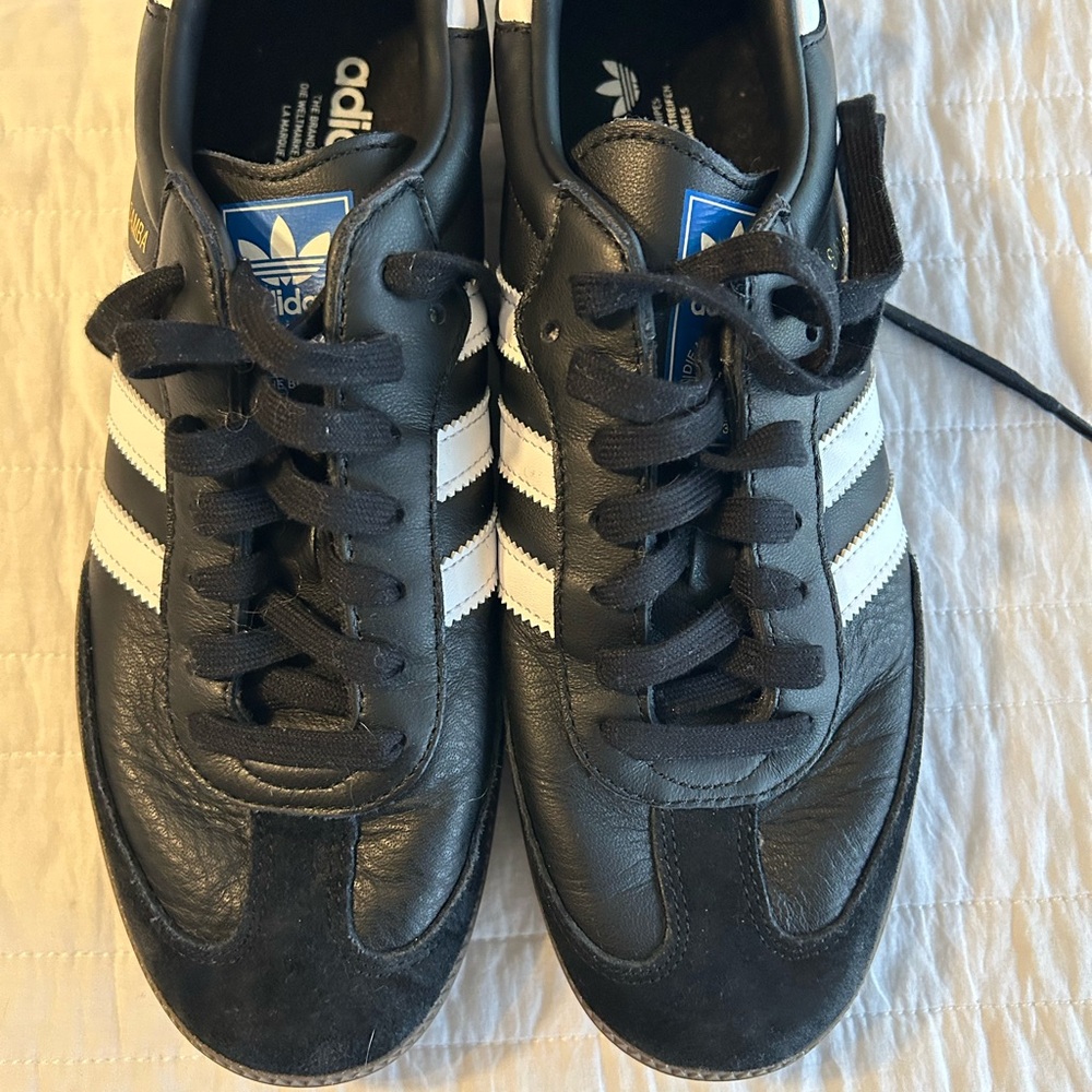 Adidas Samba Black and White Classic Trainers size 9M/10.5 M NWOT